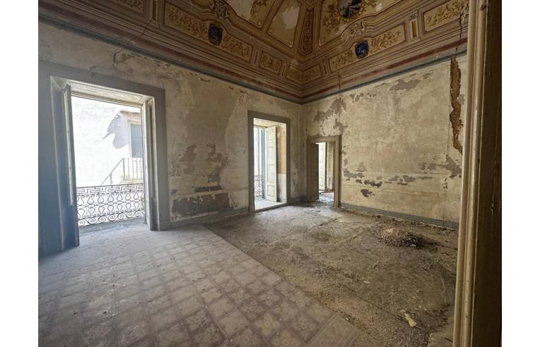 Дом с 5 спальнями в Nardò, Италия № 370918