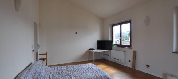 4 rooms Apartment in Florence, Italy No. 40338 11