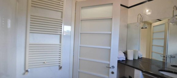 4 rooms Apartment in Florence, Italy No. 40338 8