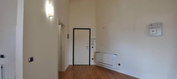 4 rooms Apartment in Florence, Italy No. 40338 5