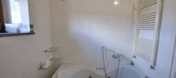 4 rooms Apartment in Florence, Italy No. 40338 9