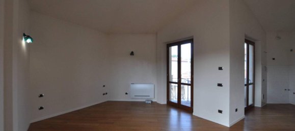 4 rooms Apartment in Florence, Italy No. 40338 17