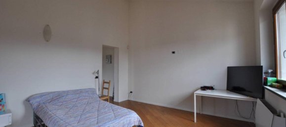 4 rooms Apartment in Florence, Italy No. 40338 12