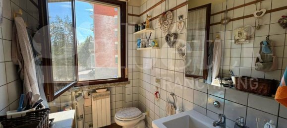 3-salle Appartement à Cremona, Italy No. 287405 36