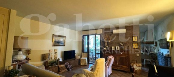 3-salle Appartement à Cremona, Italy No. 287405 5