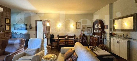 3-salle Appartement à Cremona, Italy No. 287405 24