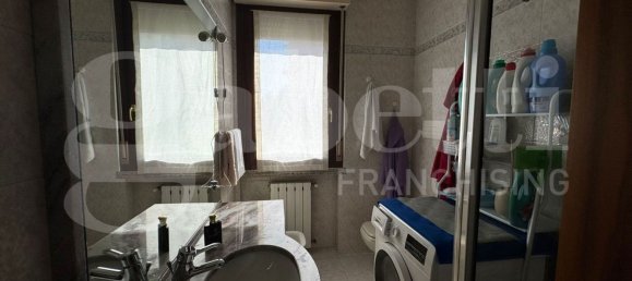3-salle Appartement à Cremona, Italy No. 287405 43