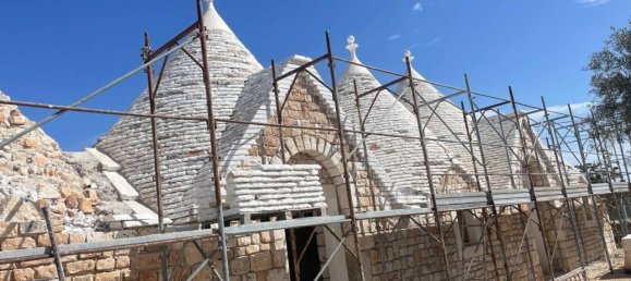 Casa de 6 habitaciónes en Alberobello, Italy No. 133628 29