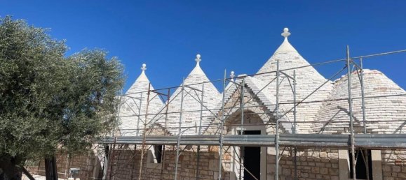 Casa de 6 habitaciónes en Alberobello, Italy No. 133628 24