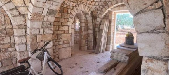 Casa de 6 habitaciónes en Alberobello, Italy No. 133628 16