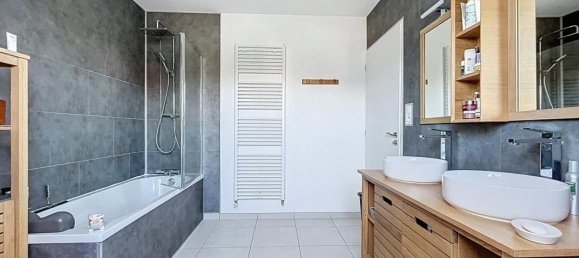 Вилла с 4 спальнями в Леффренкук, Франция № 279868 5