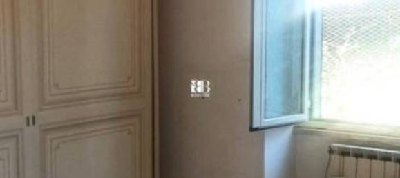 2 rooms Apartment in Rome, Italy No. 30565 12