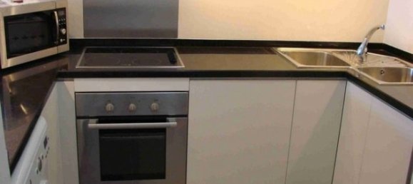 2 bedrooms Apartment in Ba Dinh, Vietnam No. 2493 4