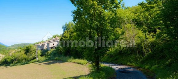  قطعة أرض في Pieve Torina, Italy 970000متر مربع رقم 127789 6