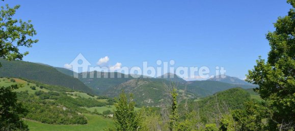  قطعة أرض في Pieve Torina, Italy 970000متر مربع رقم 127789 4