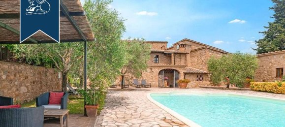 11 bedrooms House in Poggibonsi, Italy No. 232205 3