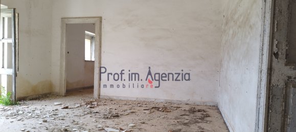 9 rooms House in Ceglie Messapica, Italy No. 75351 16