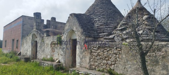 9 rooms House in Ceglie Messapica, Italy No. 75351 4