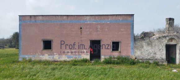 9 rooms House in Ceglie Messapica, Italy No. 75351 3