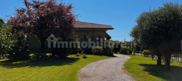 3 غرف نوم فيلا في Udine, Italy رقم 292381 2