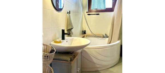 Квартира с 5 комнатами в Монтемарчано, Италия № 253243 3