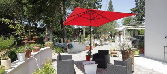 3 bedrooms Villa in Empoli, Italy No. 324418 4