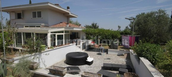 3 bedrooms Villa in Empoli, Italy No. 324418 23