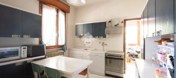 3 bedrooms House in Carpi, Italy No. 346999 15