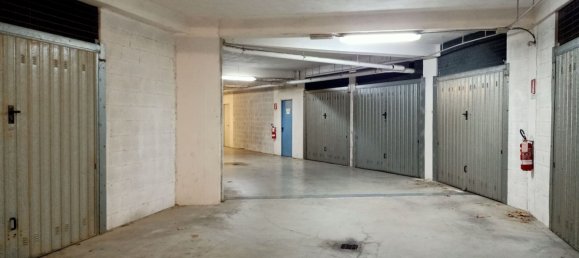 22m² Garage in Terni, Italy No. 215918 3
