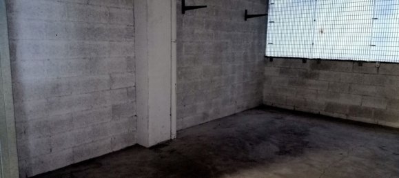 22m² Garage in Terni, Italy No. 215918 10