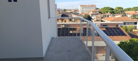 3-Zimmer Penthouse in Tortoreto, Italy, Nr. 18973 8