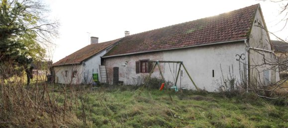 2 bedrooms House in Dammarie-sur-Loing, France No. 61657 14