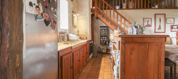 2 bedrooms House in Dammarie-sur-Loing, France No. 61657 6