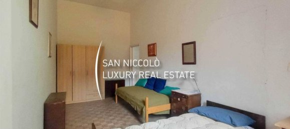 3 bedrooms Apartment in Florence, Italy No. 207665 4