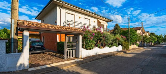 Apartamento de 4 dormitorios en Ponte Buggianese, Italy No. 344125 2