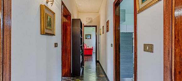 Apartamento de 4 dormitorios en Ponte Buggianese, Italy No. 344125 17