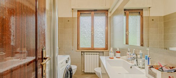 Apartamento de 4 dormitorios en Ponte Buggianese, Italy No. 344125 20