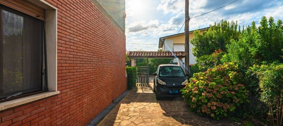 Apartamento de 4 dormitorios en Ponte Buggianese, Italy No. 344125 37