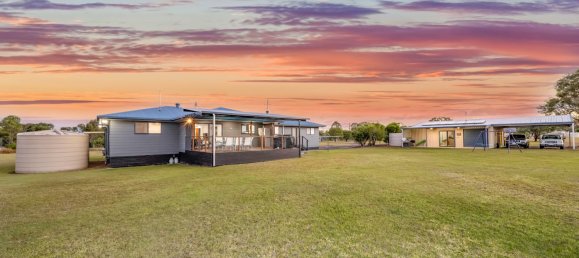 4 chambres Maison à Redridge, Australia No. 518 12
