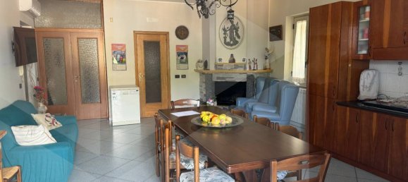 11 rooms House in Nola, Italy No. 29378 6