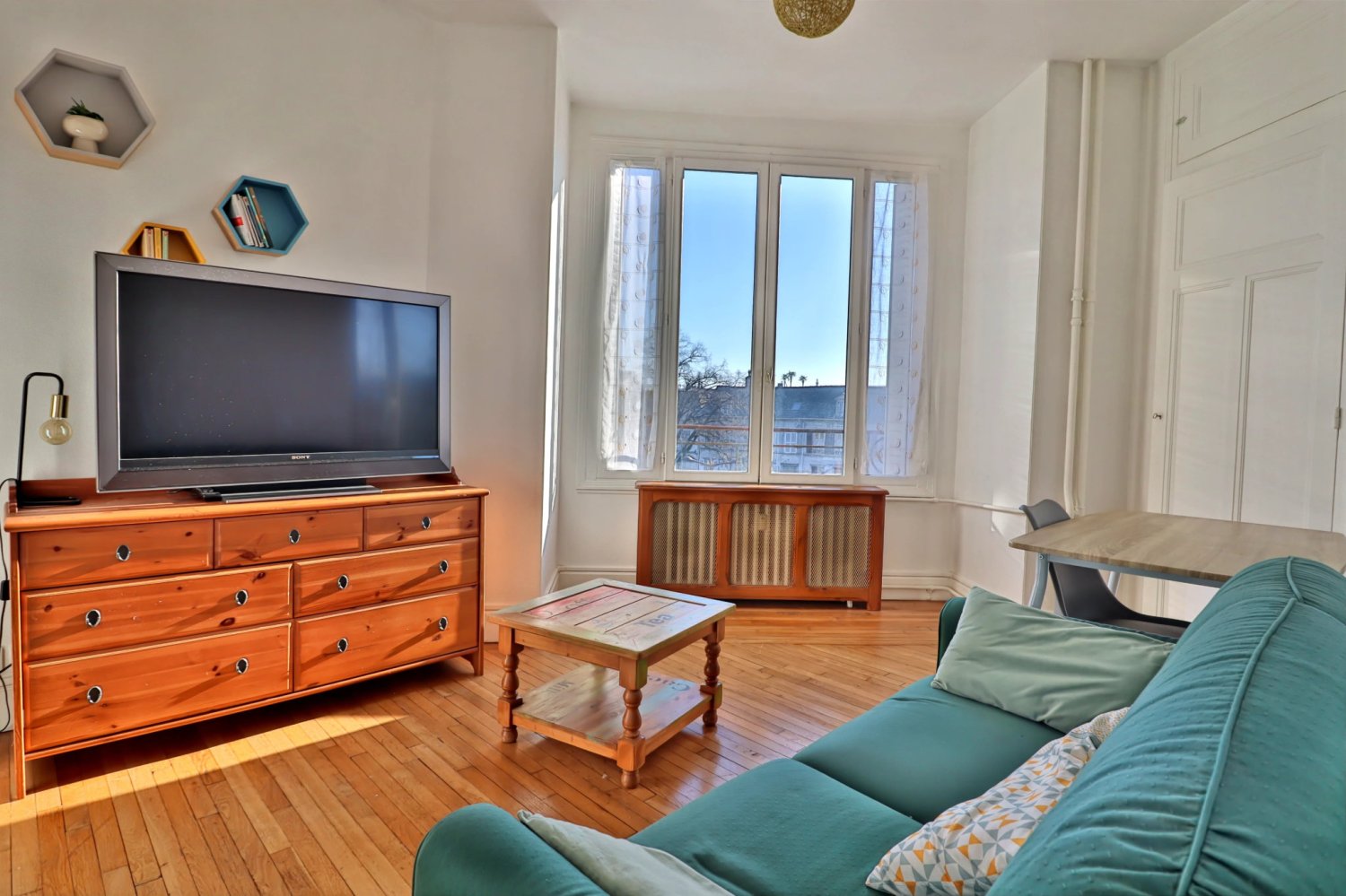 2 غرف نوم شقة في Troyes, France رقم 42065