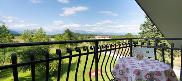 5غرفة عقار تجاري في Udine, Italy رقم 80628 13