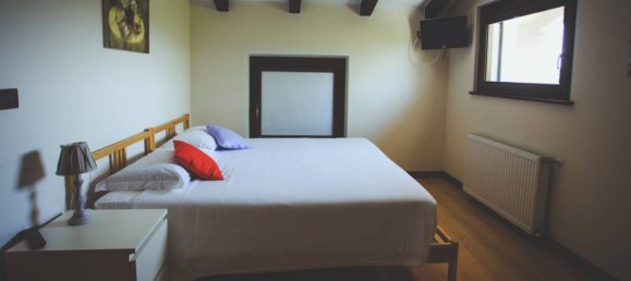 5غرفة عقار تجاري في Udine, Italy رقم 80628 8