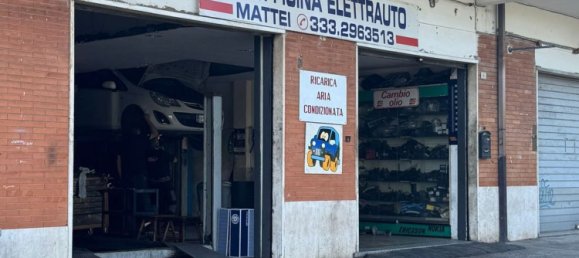 100m² Commercial property in Guidonia Montecelio, Italy No. 310604 3