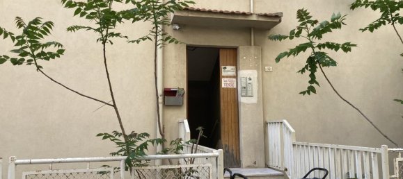 6-salle Appartement à Agrigento, Italy No. 103593 2