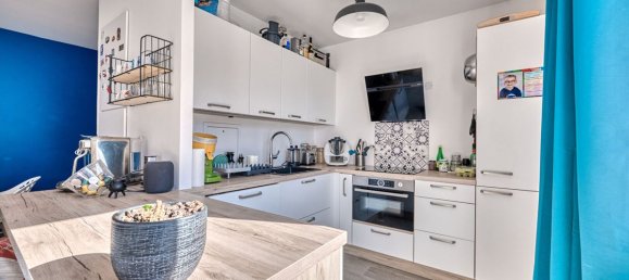 3 bedrooms Apartment in Neuilly-sur-Marne, France No. 110364 3