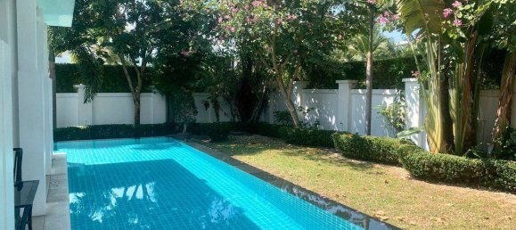 4 bedrooms Cafe / restaurant in Pattaya, Thailand No. 1139 2