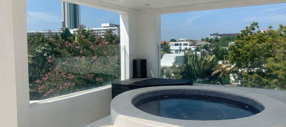 4 bedrooms Cafe / restaurant in Pattaya, Thailand No. 1139 12