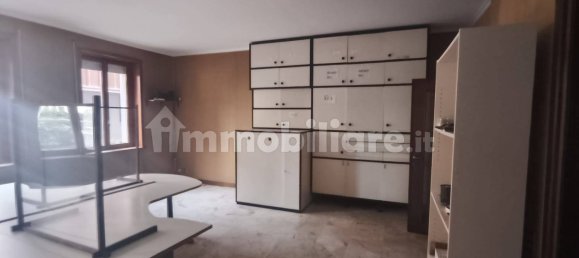 4 غرف نوم شقة في Piacenza, Italy رقم 197127 11