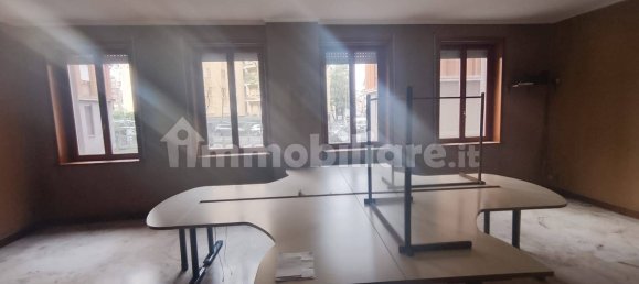 4 غرف نوم شقة في Piacenza, Italy رقم 197127 16